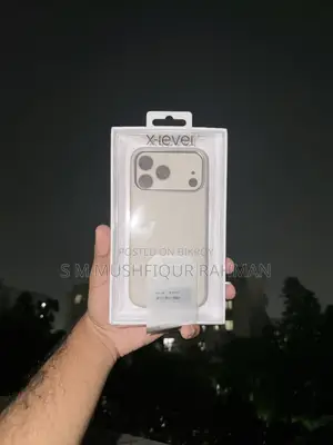 iPhone 17 Pro Max Cover