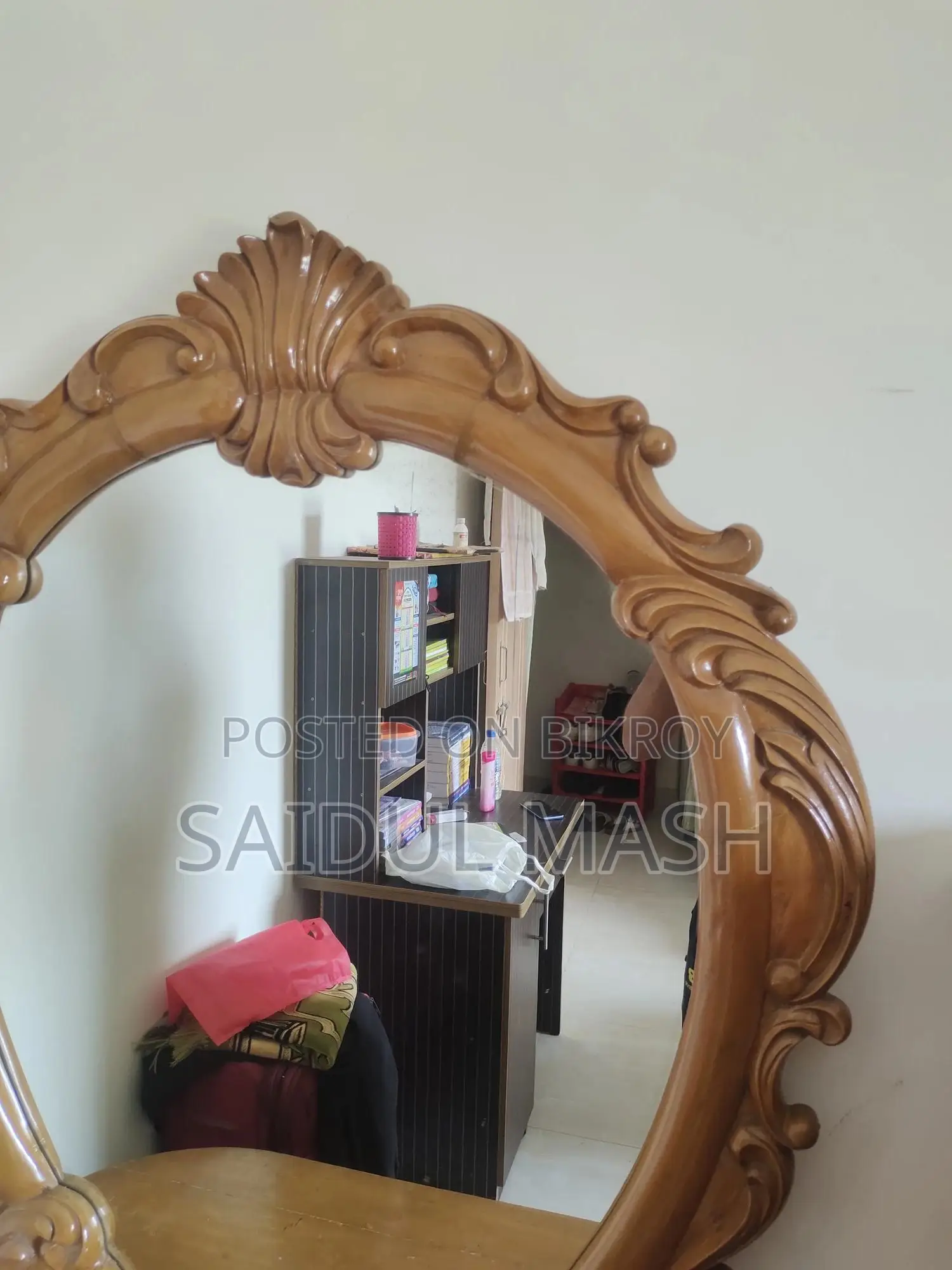 Dressing Table / Vanity
