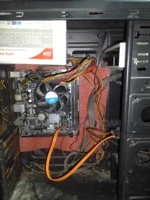 Desktop Computer Gigabyte GB-BACE-3000 4GB Intel Pentium SSD 128GB