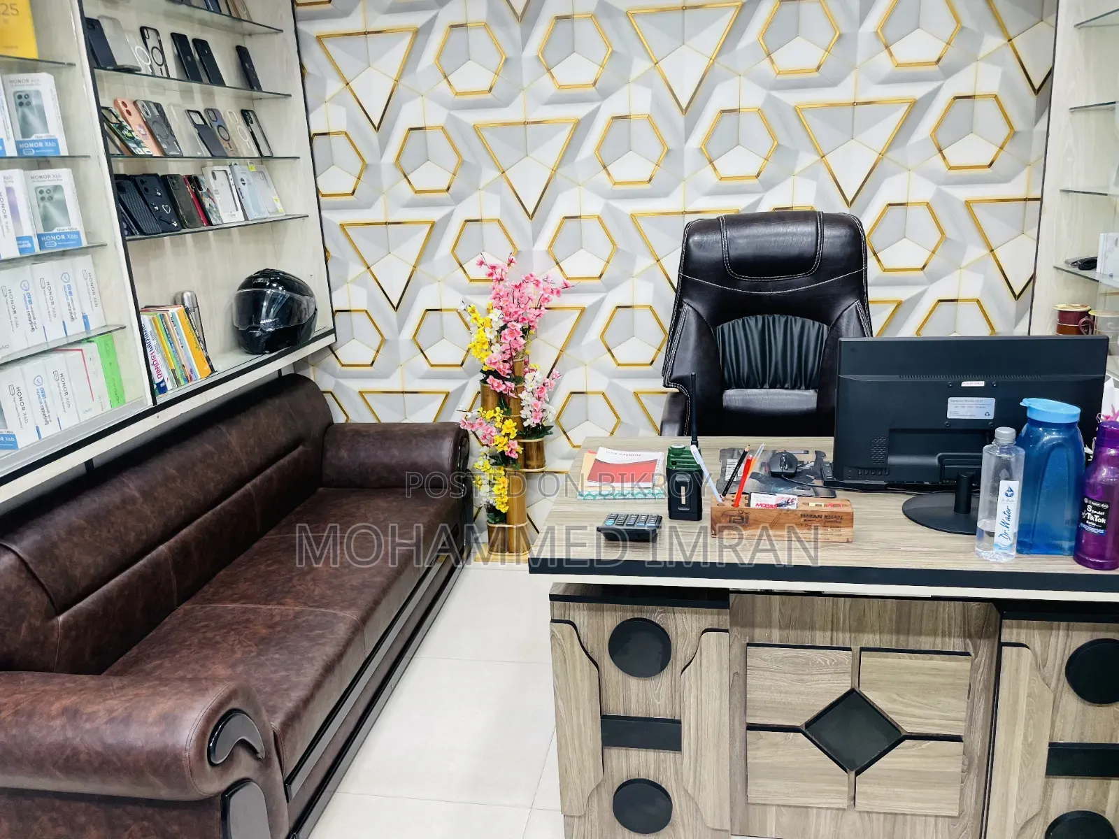 Mobile Shop Space for Rent
