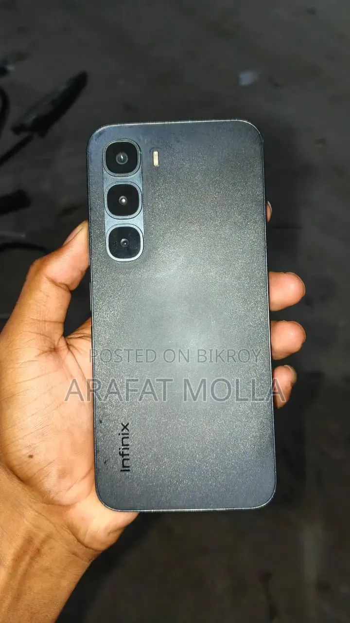 ইনফিনিক্স ১২৮ জিবি ব্ল্যাক