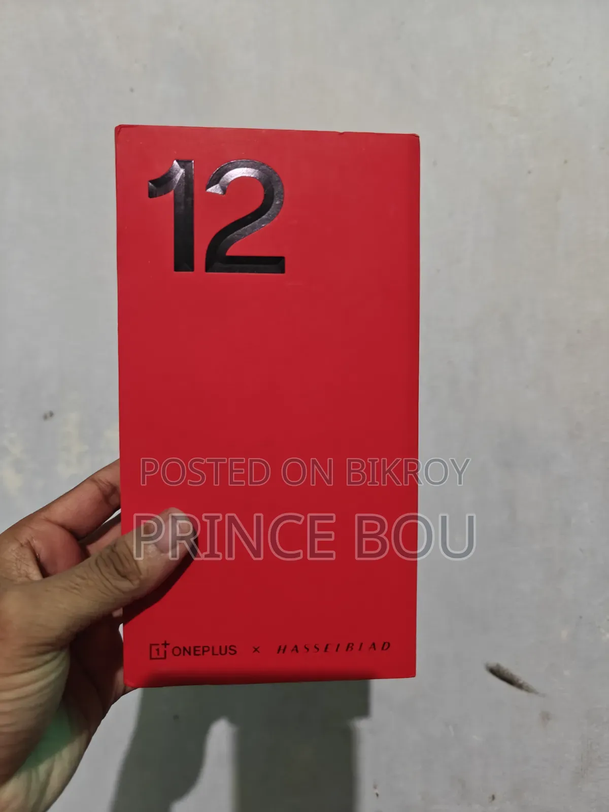 ওয়ানপ্লাস ১২ ২৫৬ জিবি সাদা
