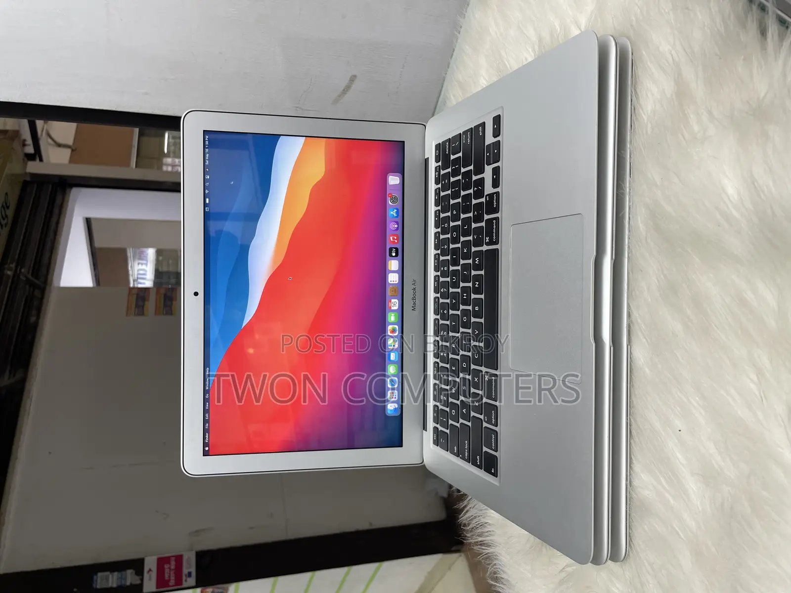 Laptop Apple MacBook 2017 8GB Intel Core I5 SSD 256GB