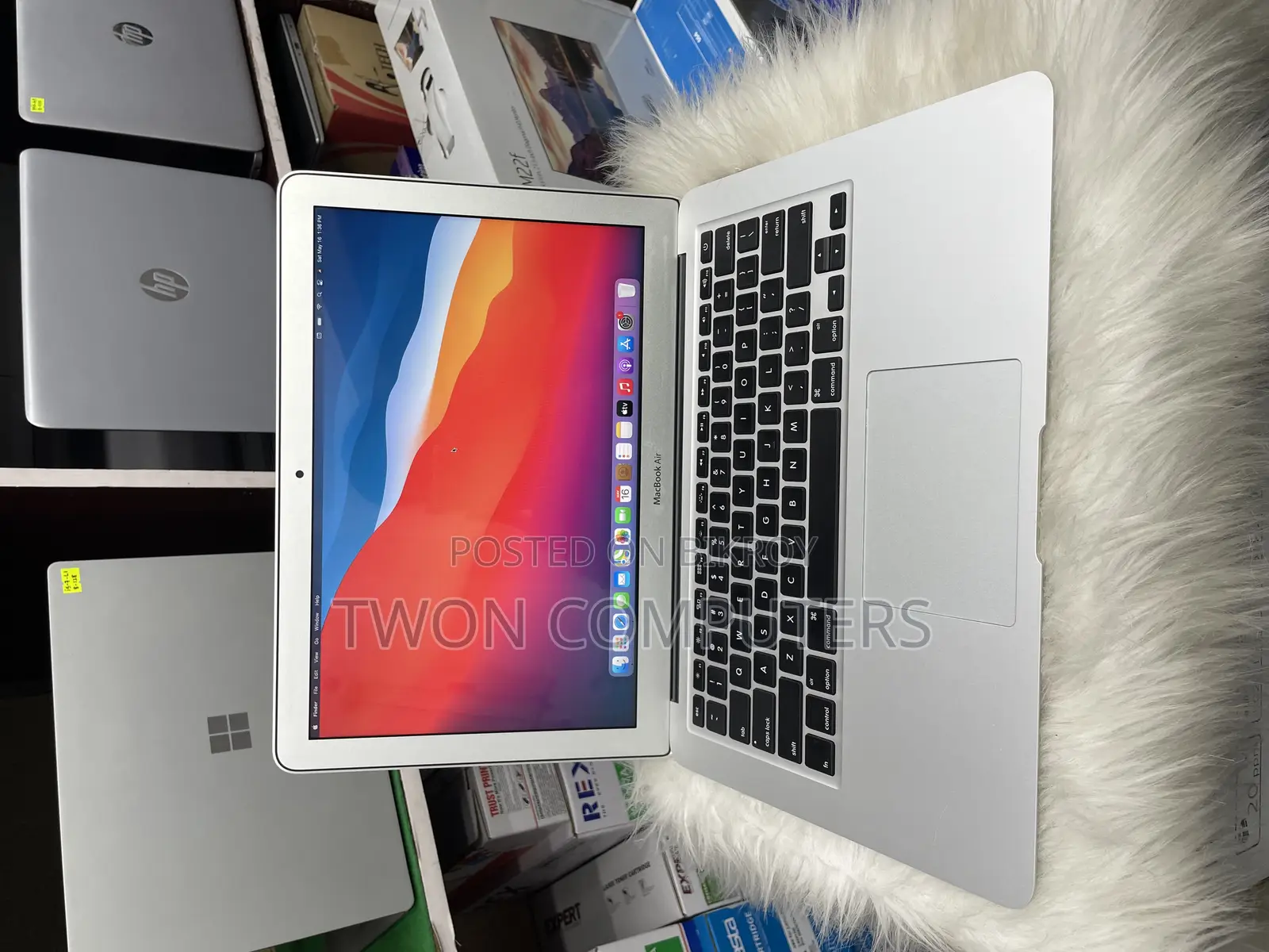 Laptop Apple MacBook 2017 8GB Intel Core I5 SSD 256GB