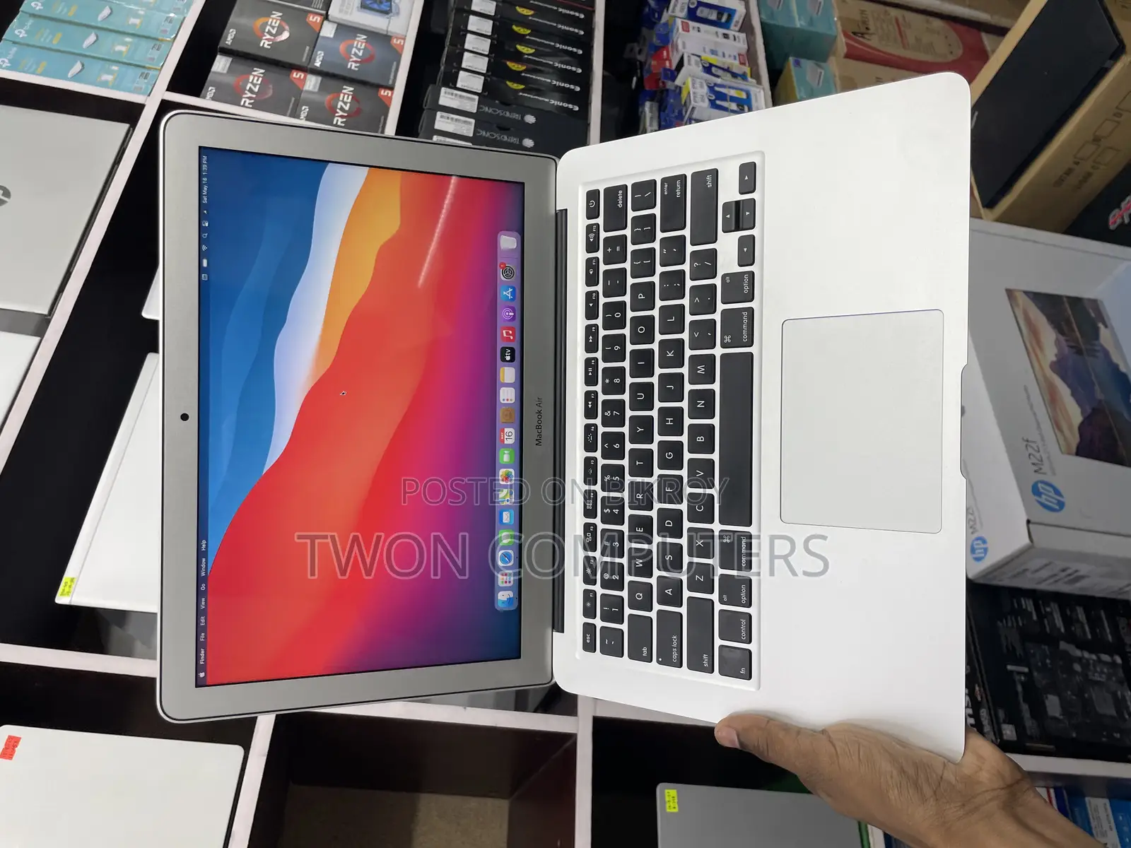 Laptop Apple MacBook 2017 8GB Intel Core I5 SSD 256GB
