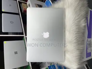 Laptop Apple MacBook 2017 8GB Intel Core I5 SSD 256GB