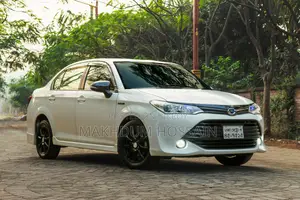 Toyota Axio 2016 White
