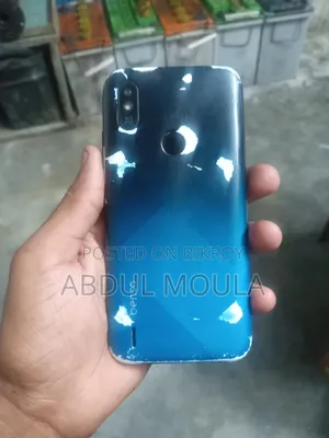 Benco Y50 Pro 16 GB Blue