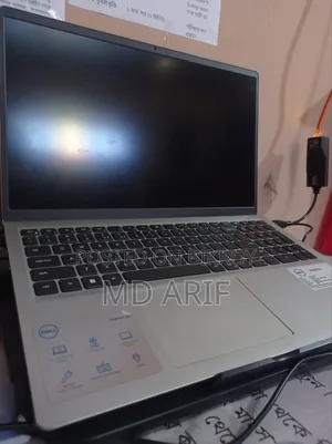 Laptop Dell Inspiron 15 8GB Intel Core i3 SSD 512GB
