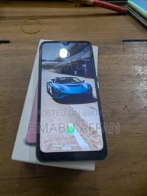 Vivo Y17 128 GB Blue