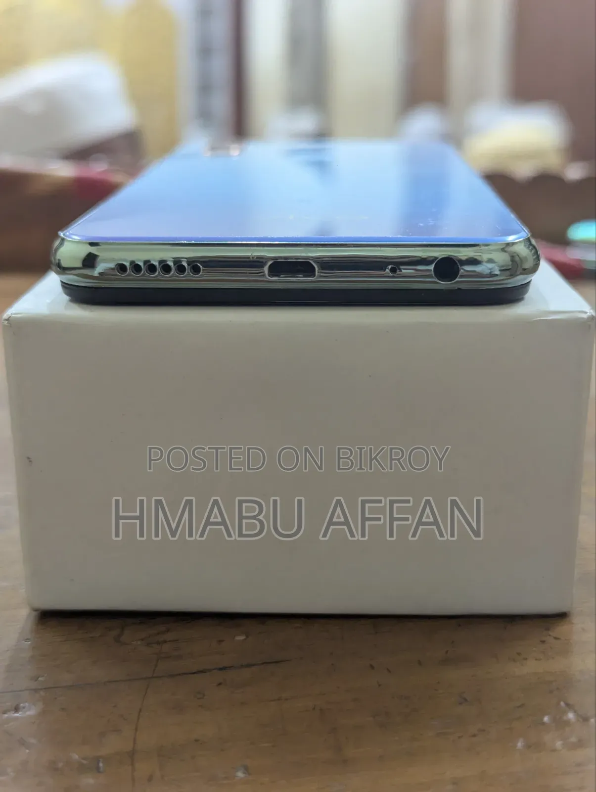 Vivo Y17 128 GB Blue