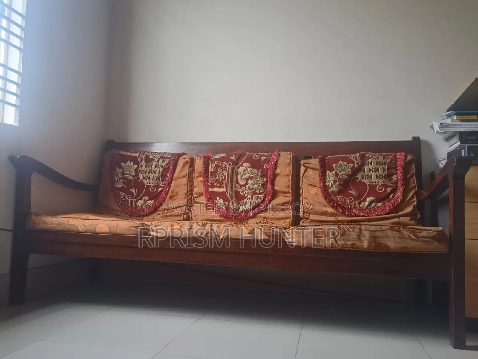 Wooden Sofa - কাঠের সোফা
