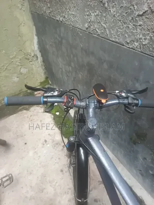 একটি সাইকেল বিক্রি হবে