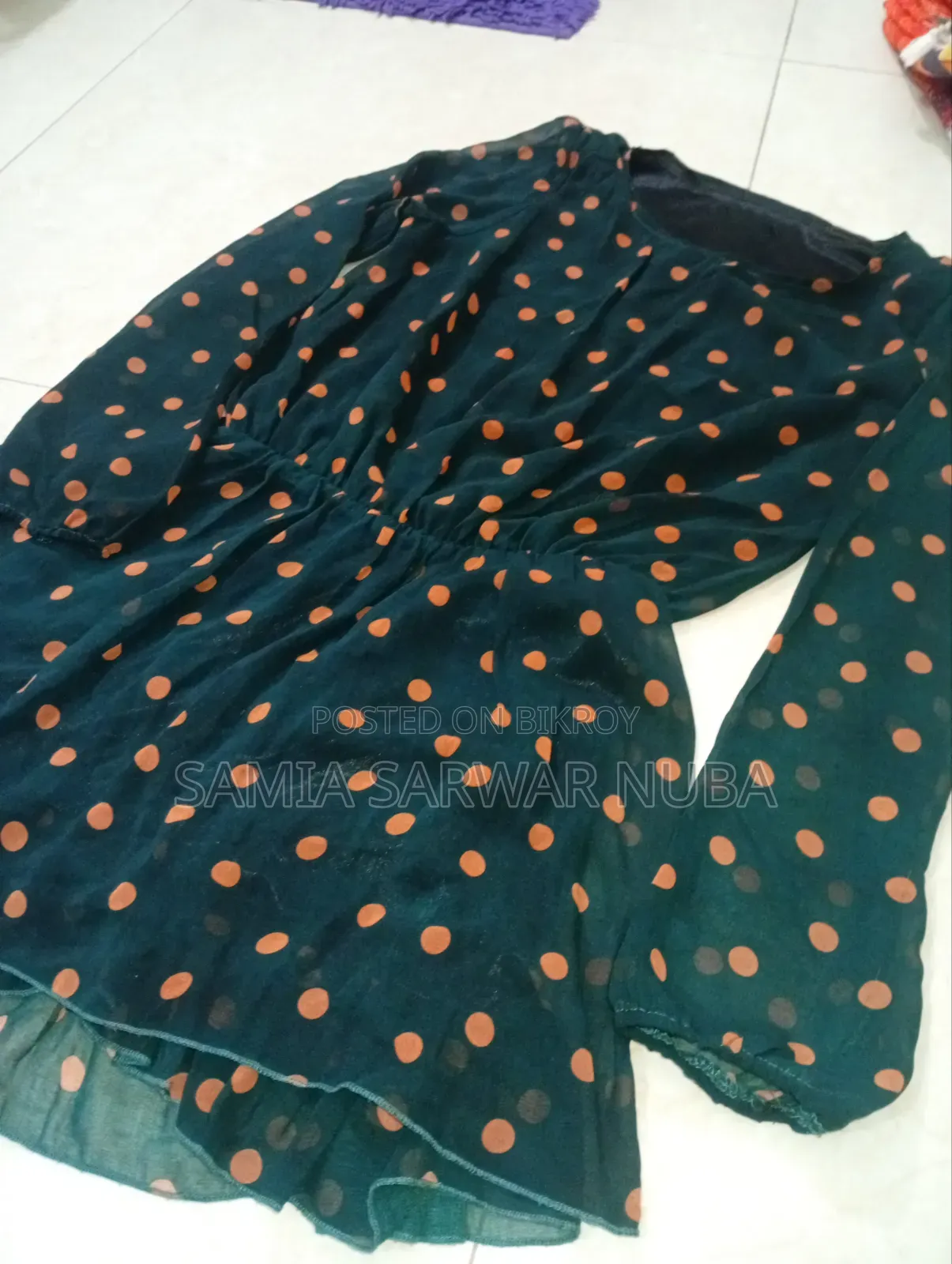 Women's Tops