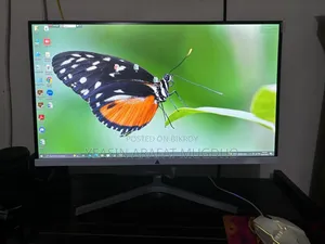 Desktop Computer 8GB Intel Core i5 SSD 256GB