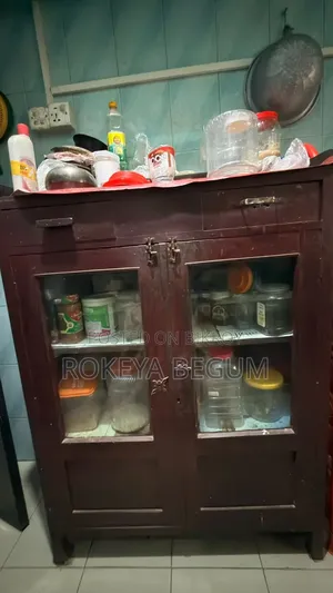 কিচেন আলমারি