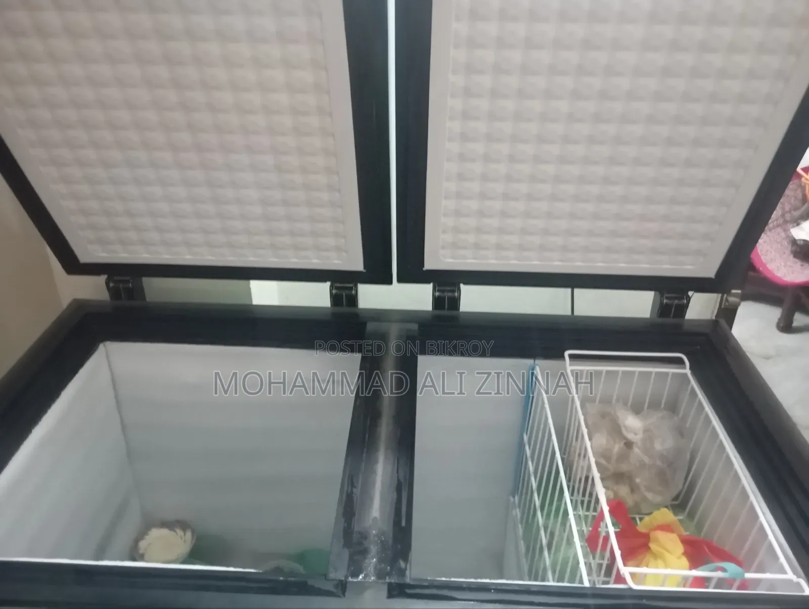 Walton 300 Liter Glass Door Freezer.