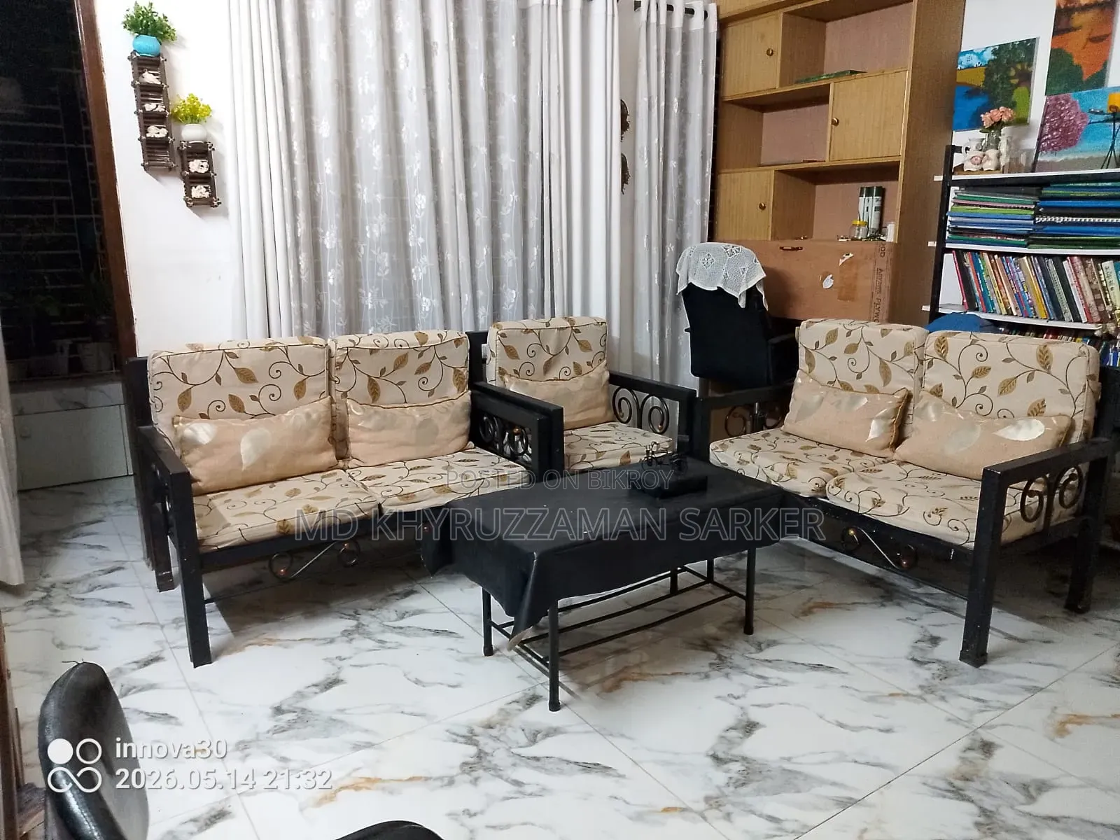 5-Piece Sofa Set in Excellent Condition