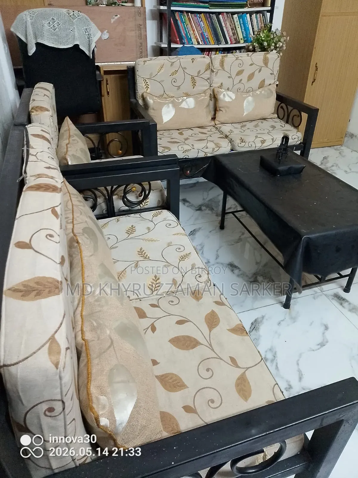 5-Piece Sofa Set in Excellent Condition