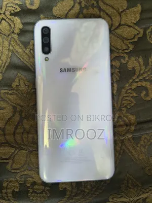 Samsung Galaxy A50 128 GB White