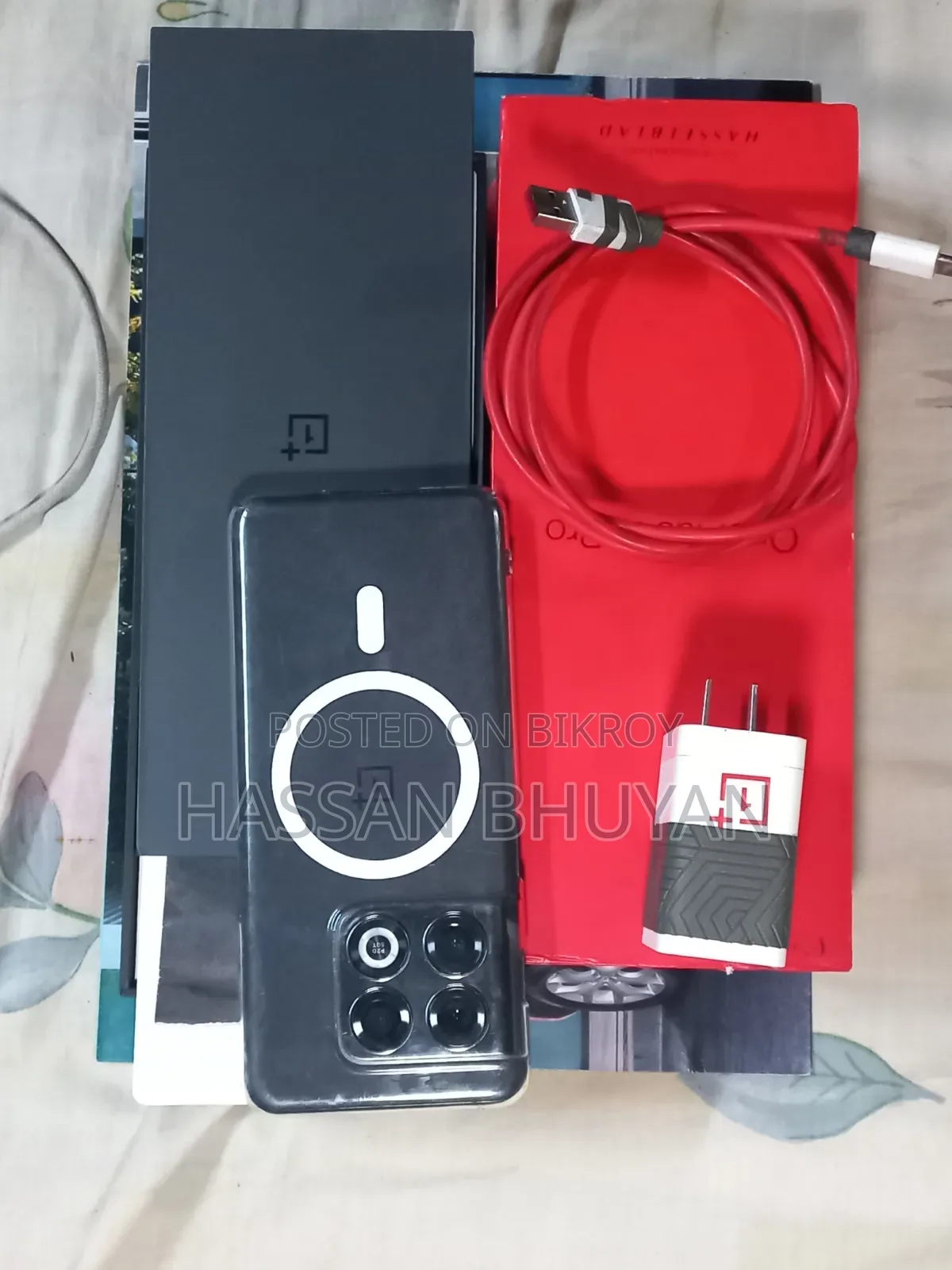 OnePlus 10 Pro ২৫৬ জিবি ব্ল্যাক