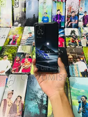 প্রিমিয়াম কোয়ালিটি কাস্টমাইজ কভার (ফ্রি ডেলিভারি)