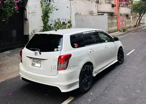 Toyota Axio 2011 Pearl