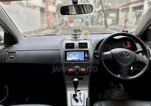 Toyota Axio 2011 Pearl