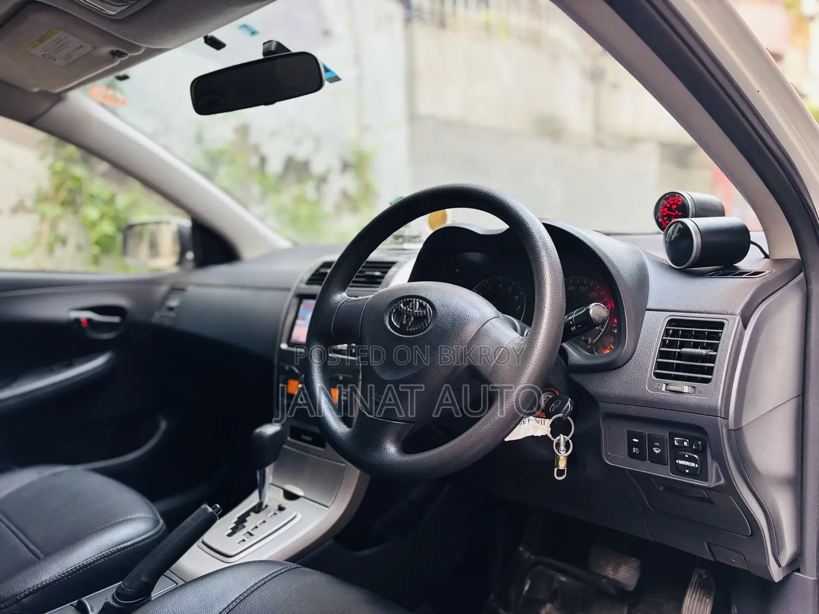 Toyota Axio 2011 Pearl