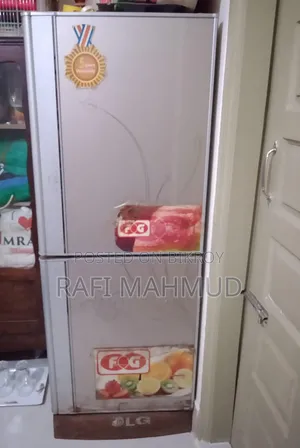 নষ্ট ফ্রিজ বিক্রি হবে ( কম্প্রেসার নস্ট)