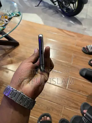 Apple iPhone XS 64 GB Black