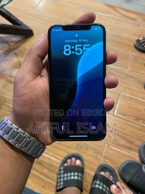 Apple iPhone XS 64 GB Black