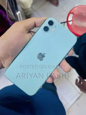 New Apple iPhone 11 128 GB Green