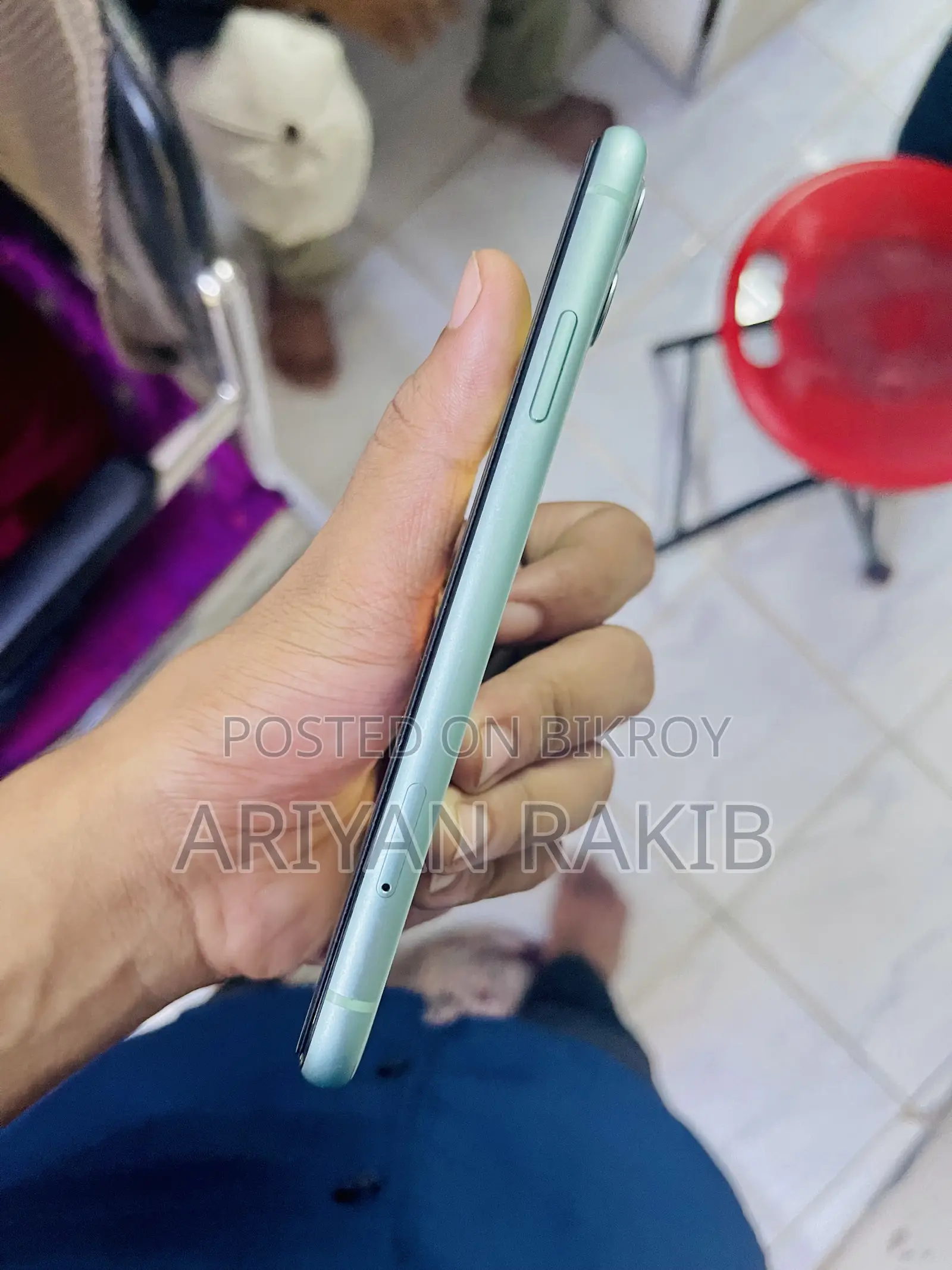 New Apple iPhone 11 128 GB Green