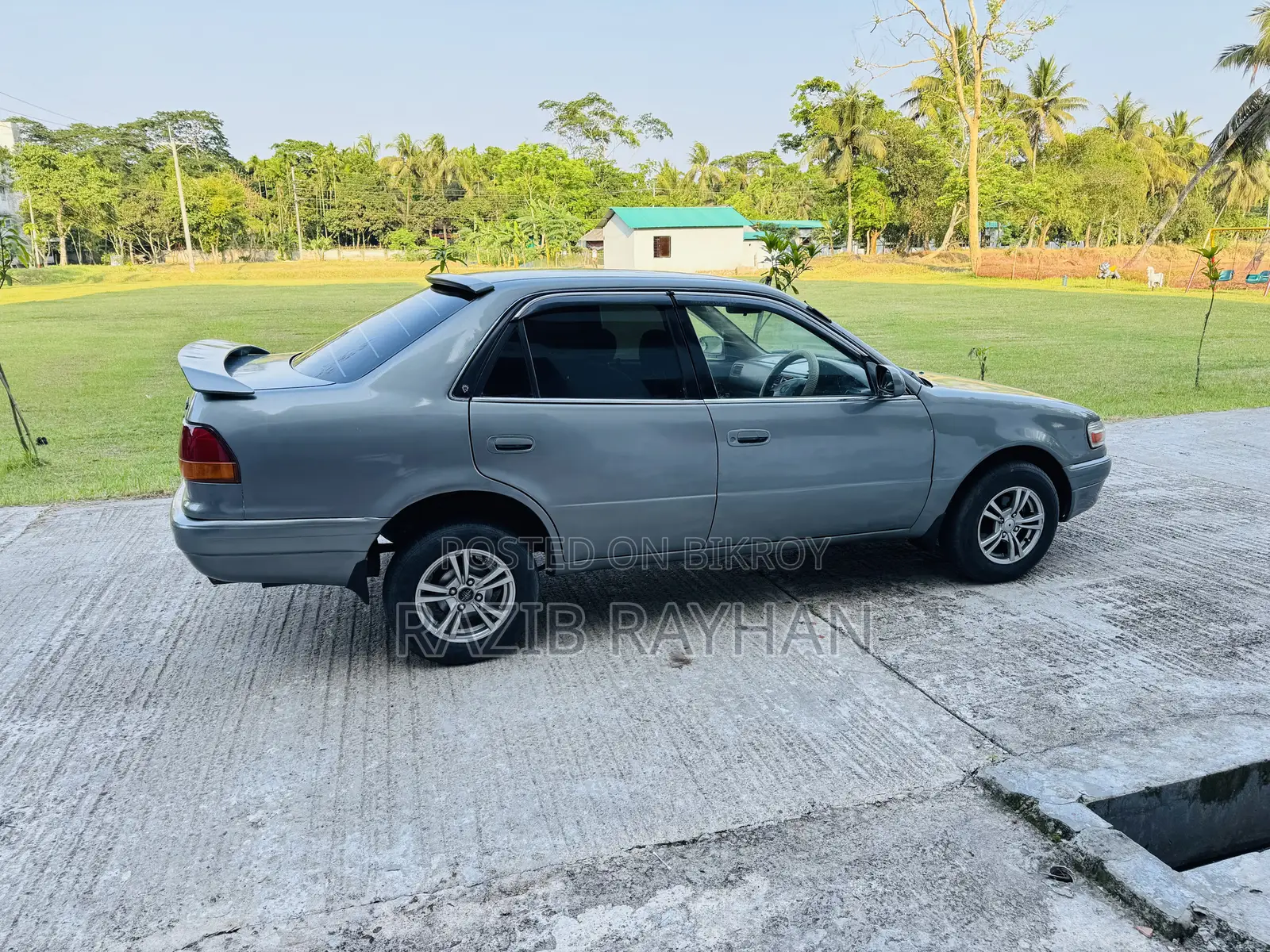 Toyota Corolla Sedan 1996 Gray