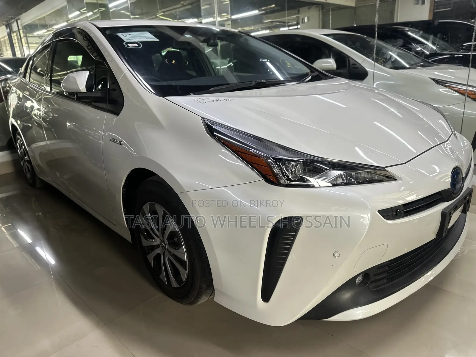 Toyota Prius 2020 Pearl