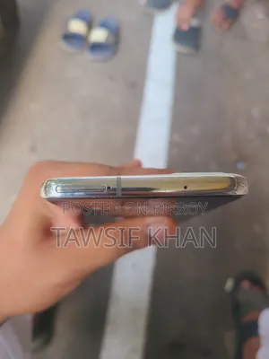 Samsung Galaxy Quantum 2 128 GB White