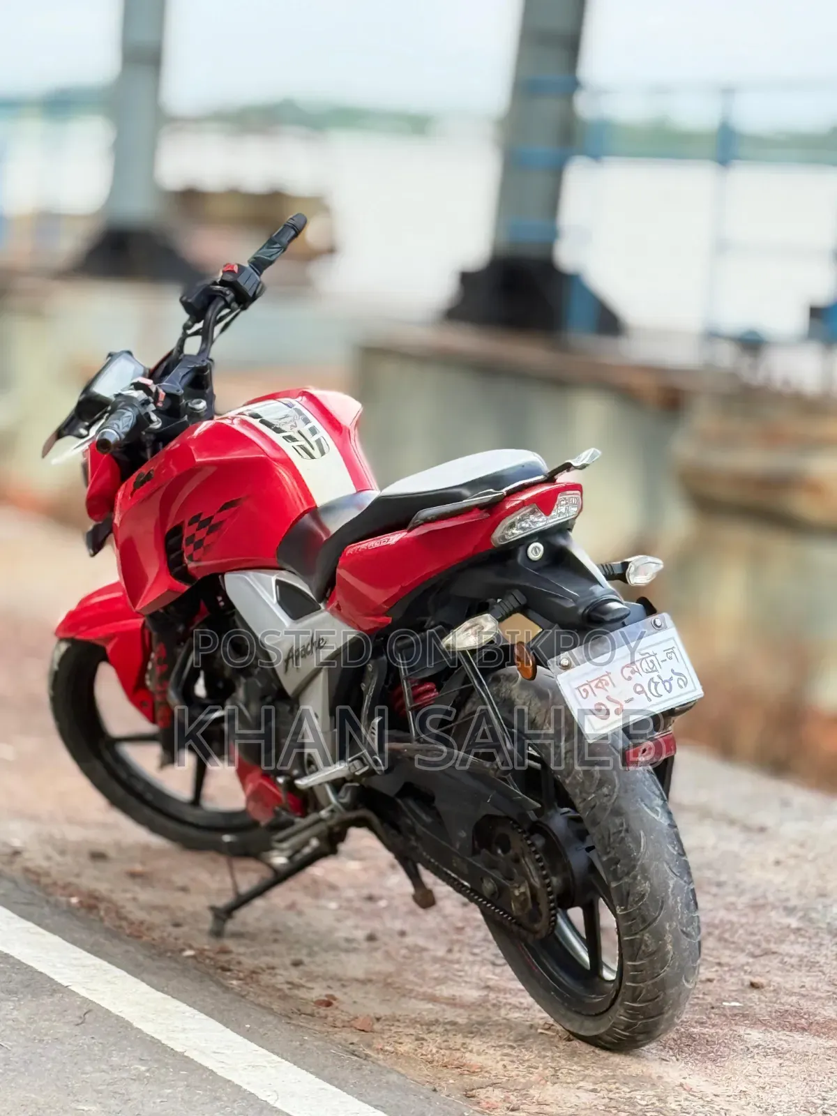 TVS Apache RTR 160 4V 2019 Red