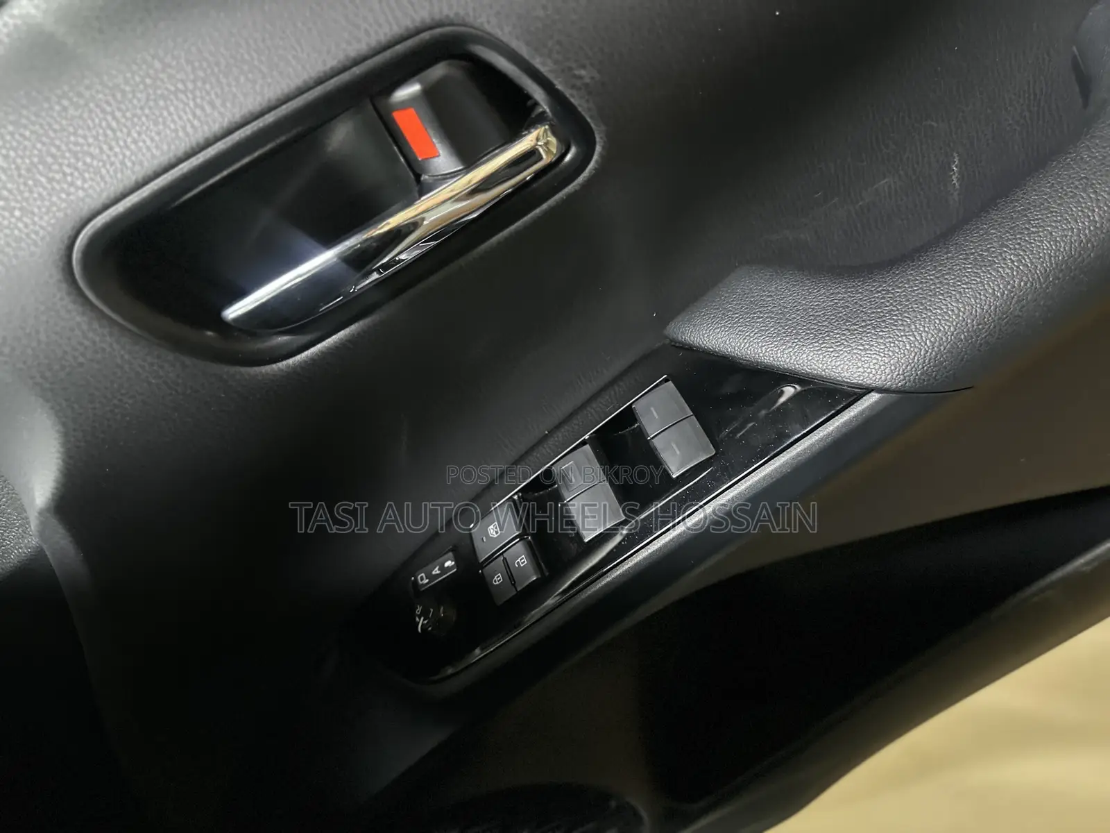 Toyota Prius 2020 Pearl