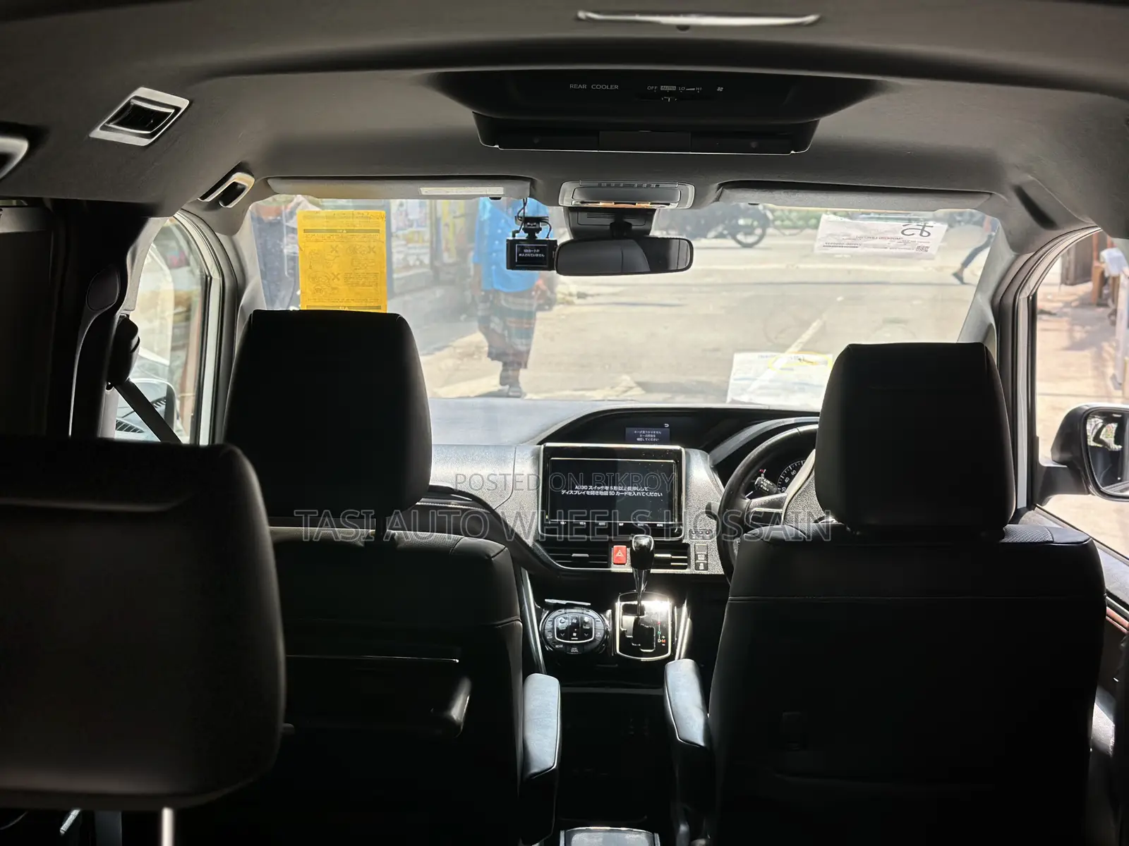 Toyota Esquire 2.0 FWD (7 Seater) 2020 Black