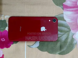 Apple iPhone XR 64 GB Red
