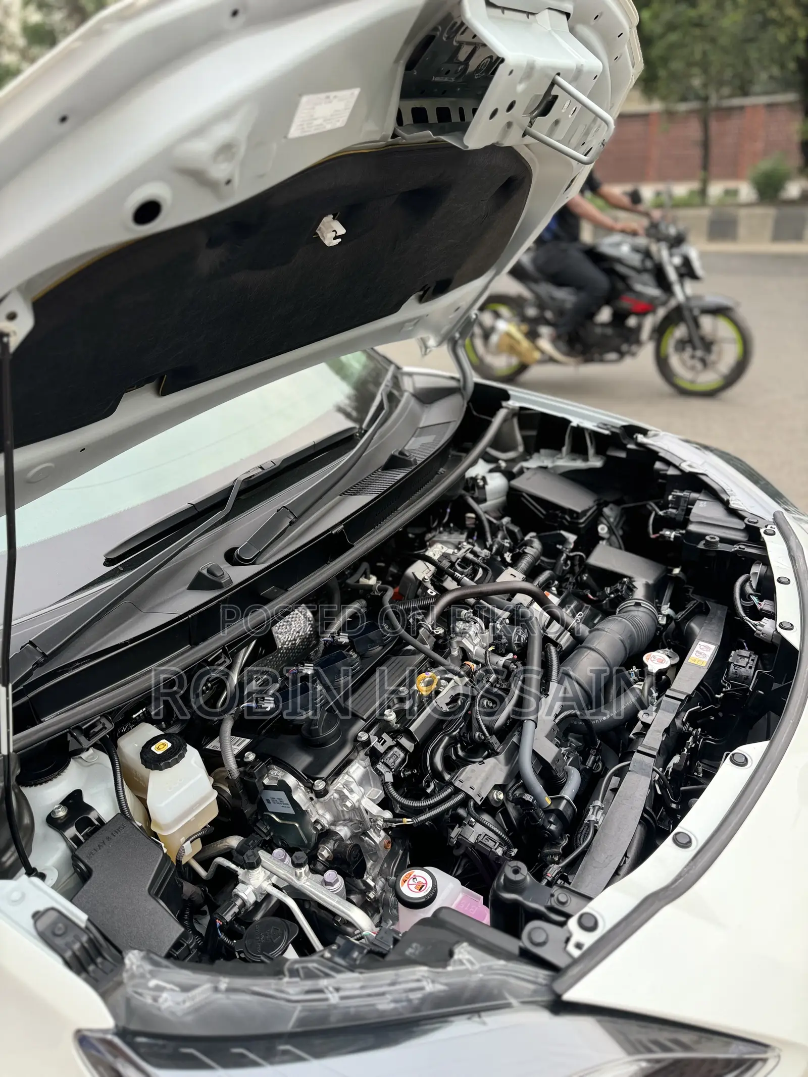 Toyota Yaris Cross 1.5 Hybrid AWD 2021 Pearl