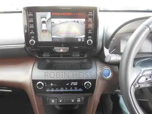 Toyota Yaris Cross 1.5 Hybrid AWD 2021 Pearl