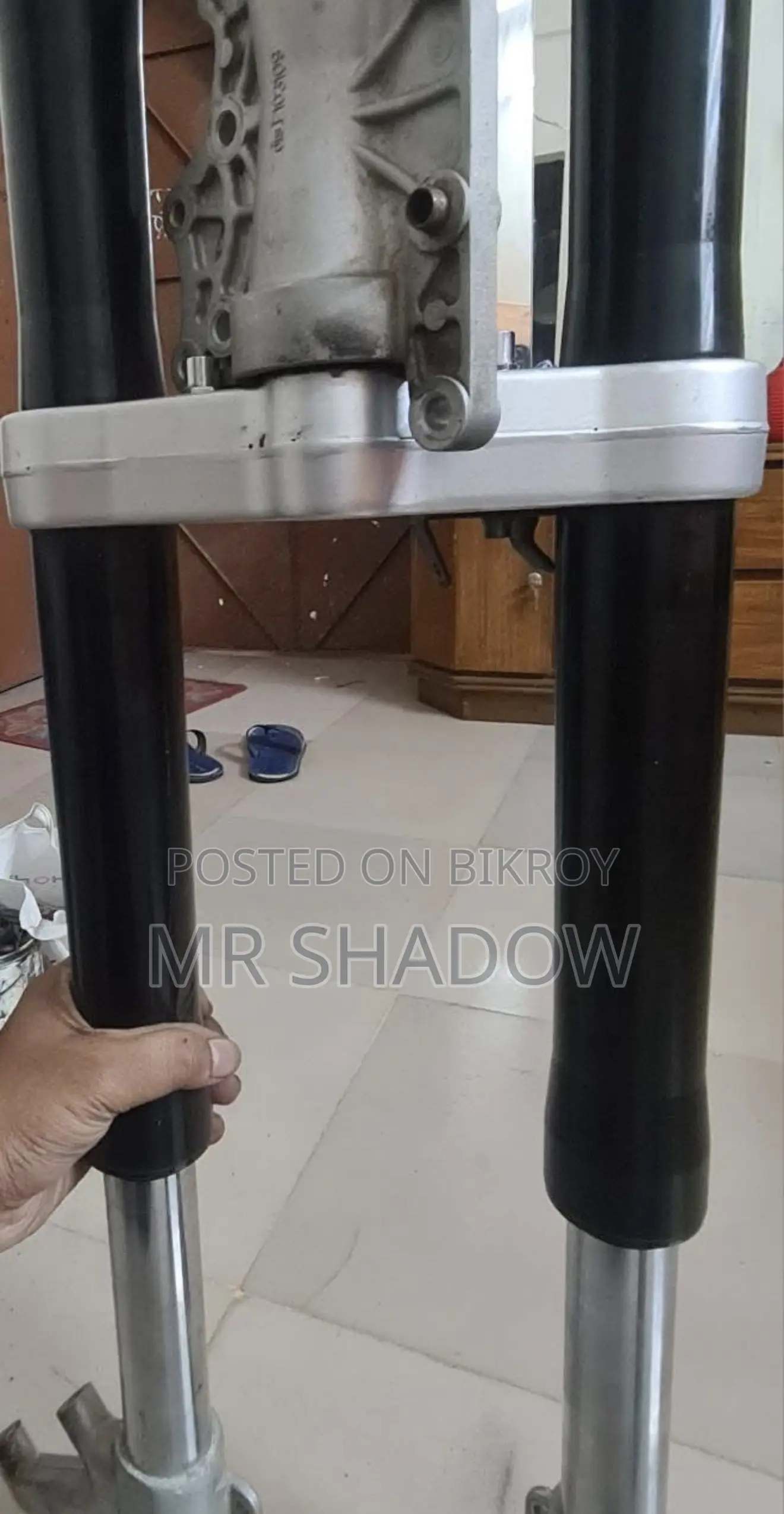 Aprilia GPR Front Shock Up