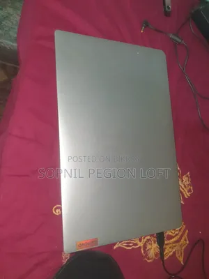 Laptop Lenovo 8GB AMD Ryzen 5 SSD 256GB