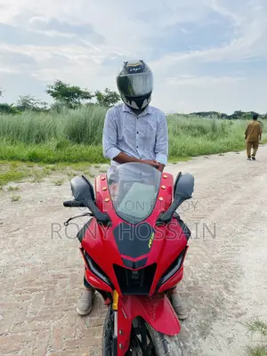 Yamaha R1 2024 Red