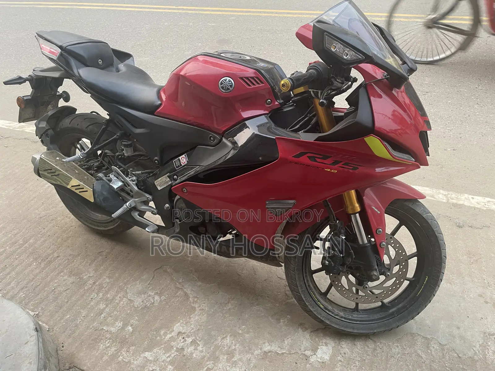 Yamaha R1 2024 Red
