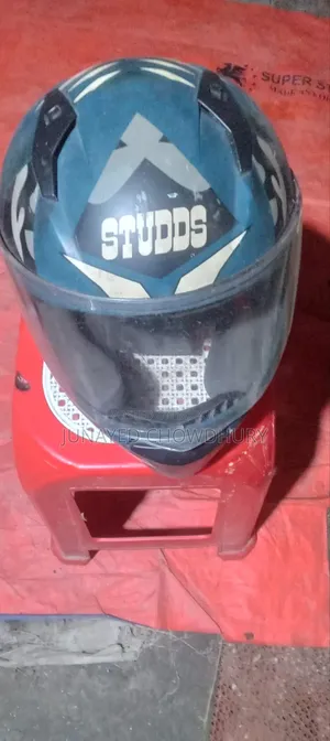 Studds Thunder Helmet