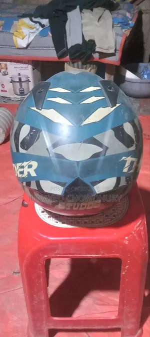 Studds Thunder Helmet