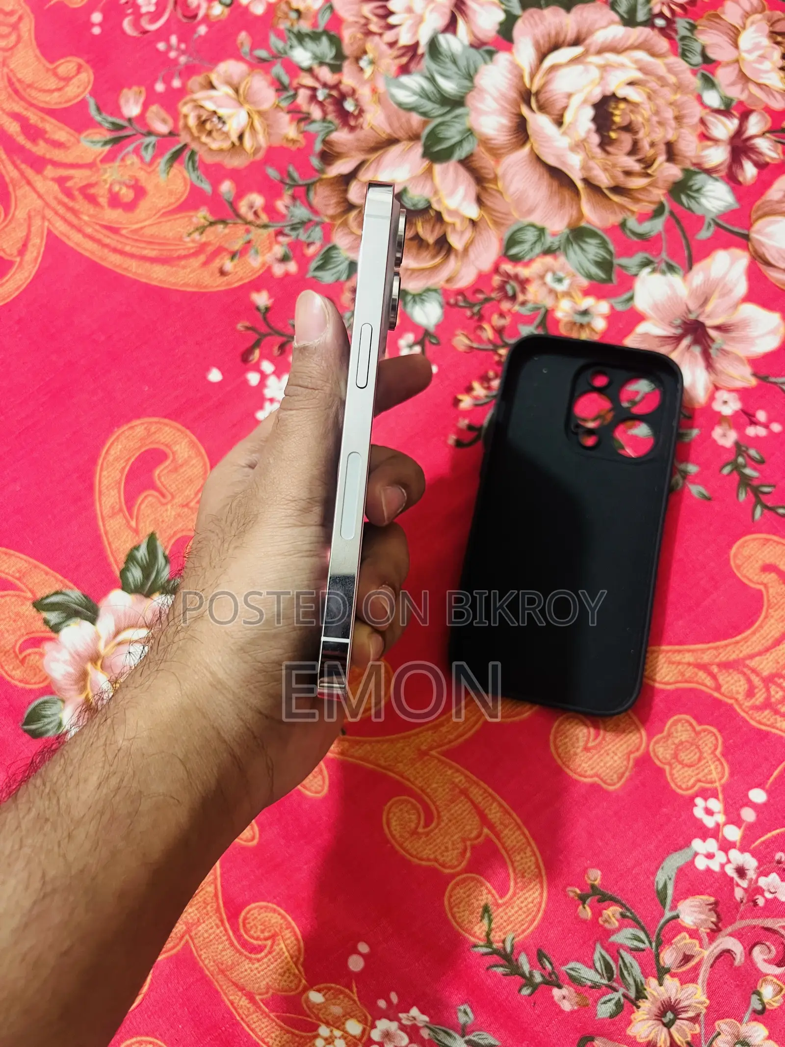 অ্যাপল আইফোন ১৪ প্রো ১২৮ জিবি সিলভার